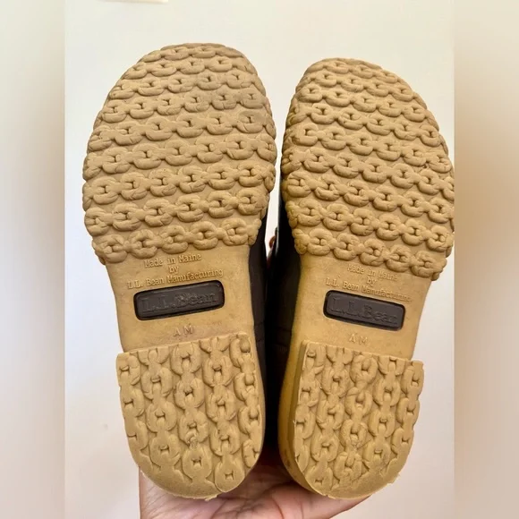 L.L. Bean Womens’ 8" Bean Boots, Unlined | Size 5 Medium Width (AM) - Picture 9 of 10